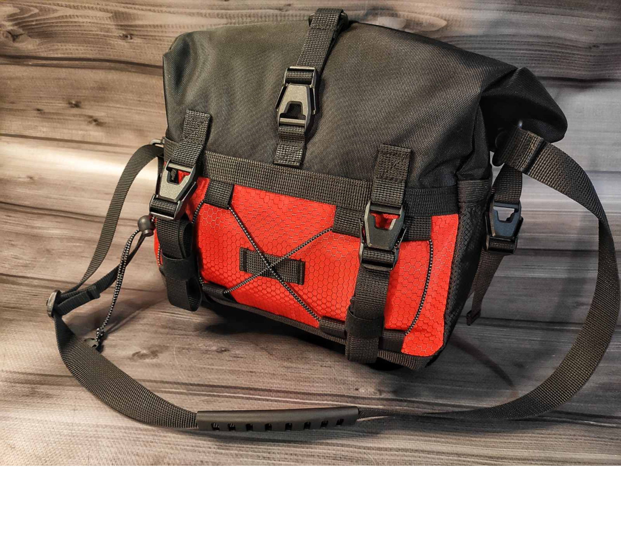 Handlebar ROLL-TOP — Urban Cycling Gear Lesenok