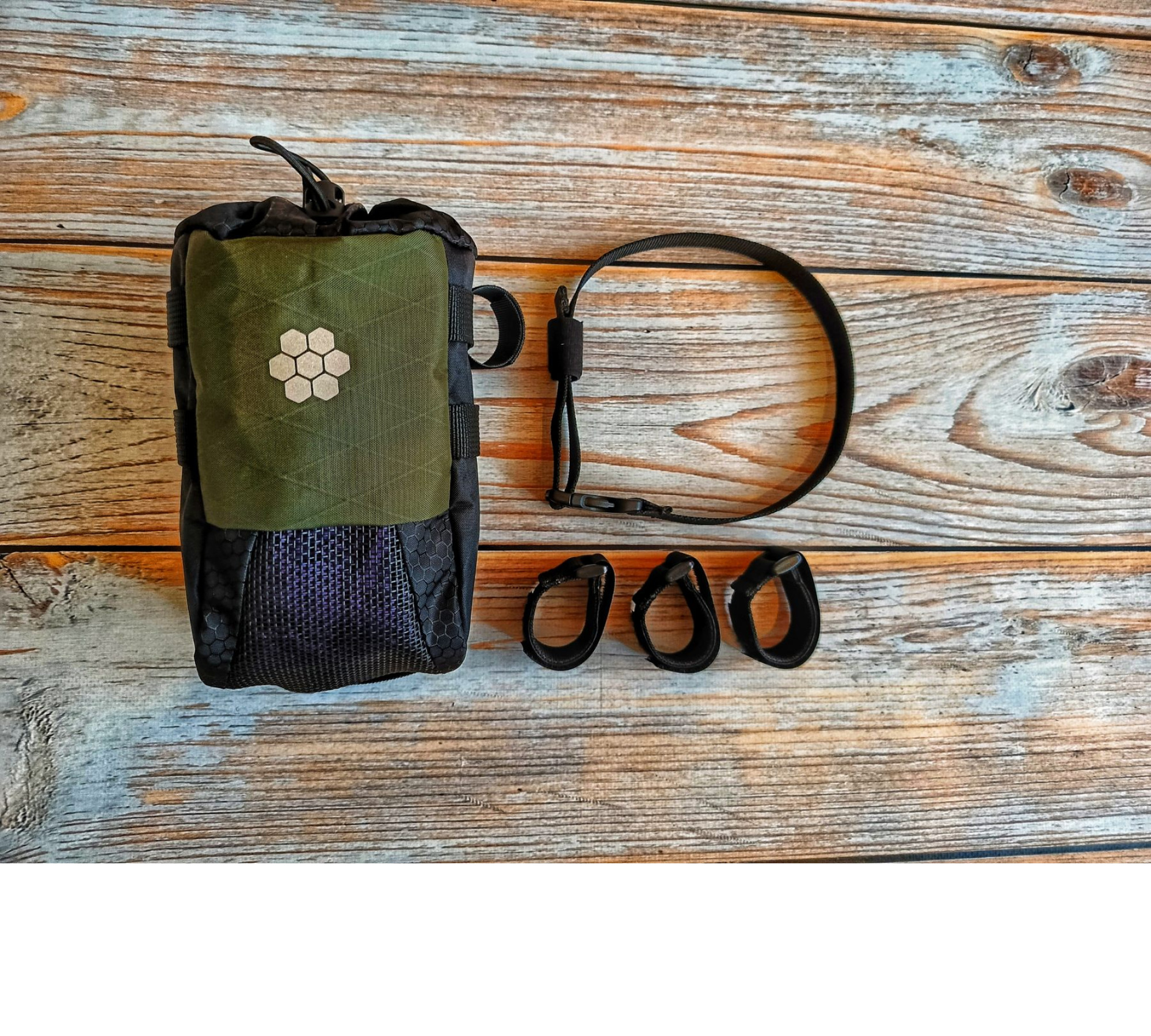 Handlebar Feeder Bag — Premium Cycling Gear