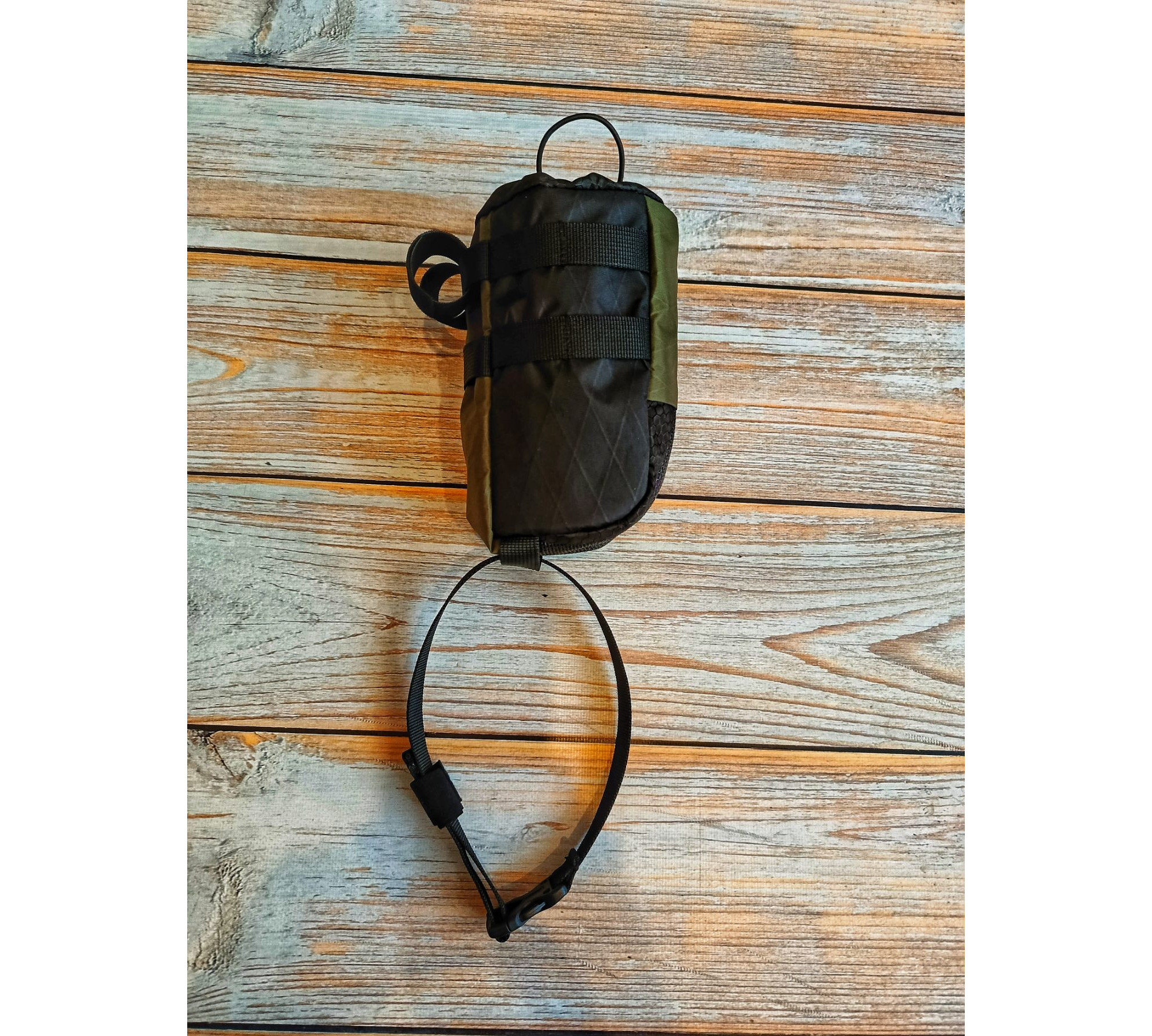 Handlebar Feeder Bag — Premium Cycling Gear