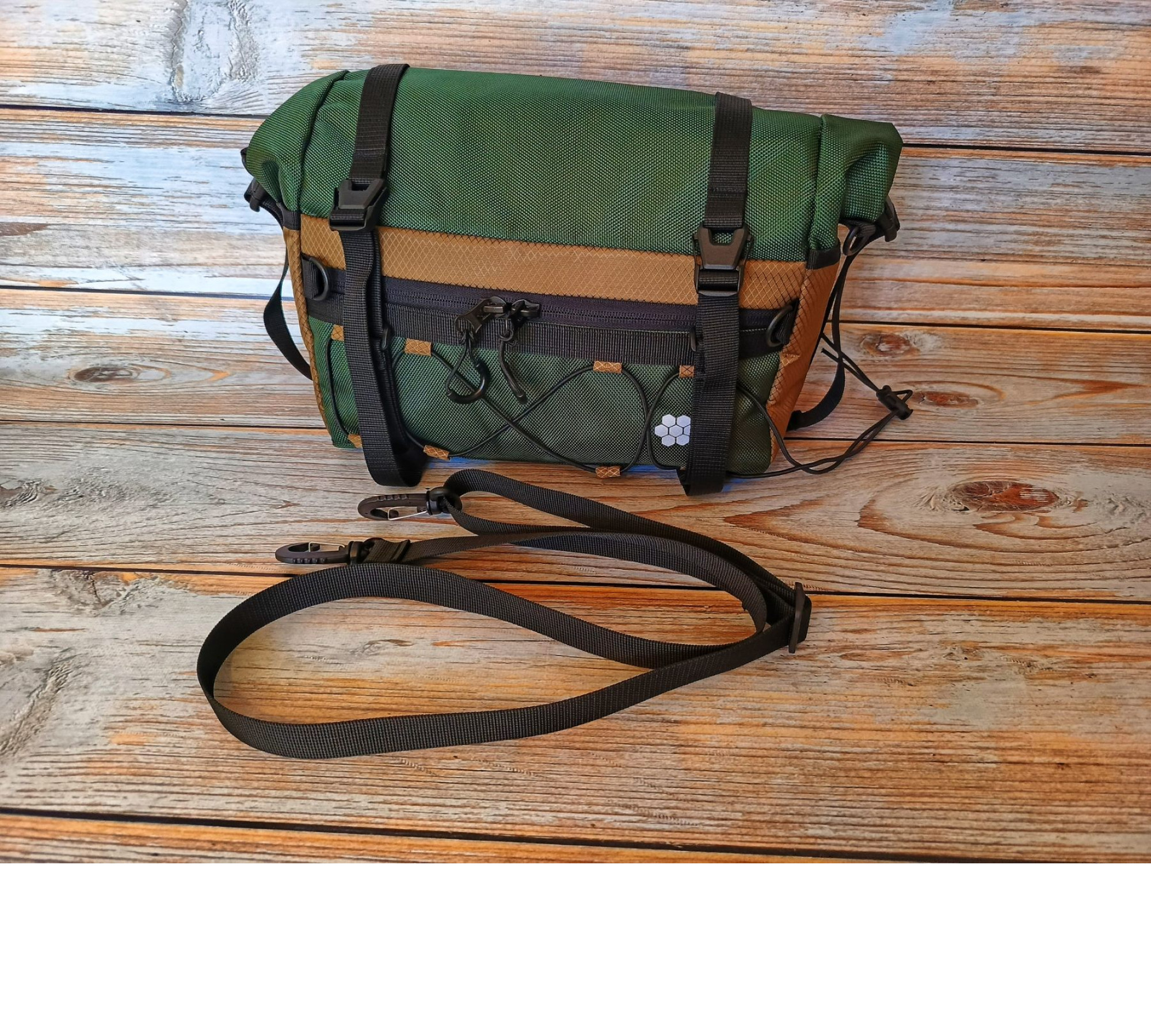 Handlebar Roll-Top Gear Bag — Urban Cycling