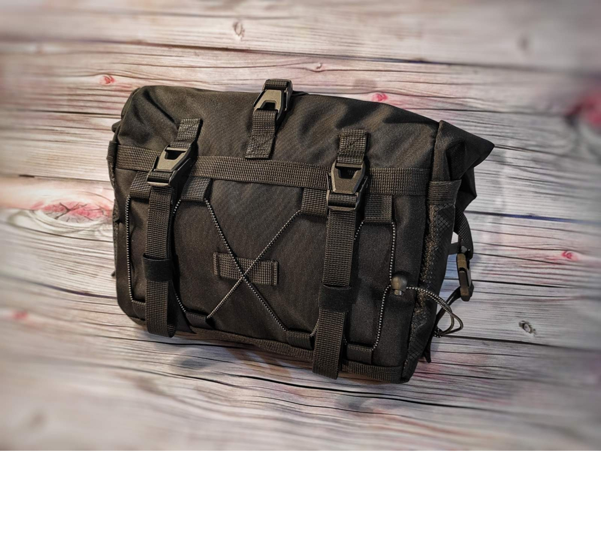 Bicycle Handlebar Bag. Bike bag Gear. Cycling Bags. Cycling Gifts bag sport, bicycle accessories, Cycling bag for road trip, gravel bag.