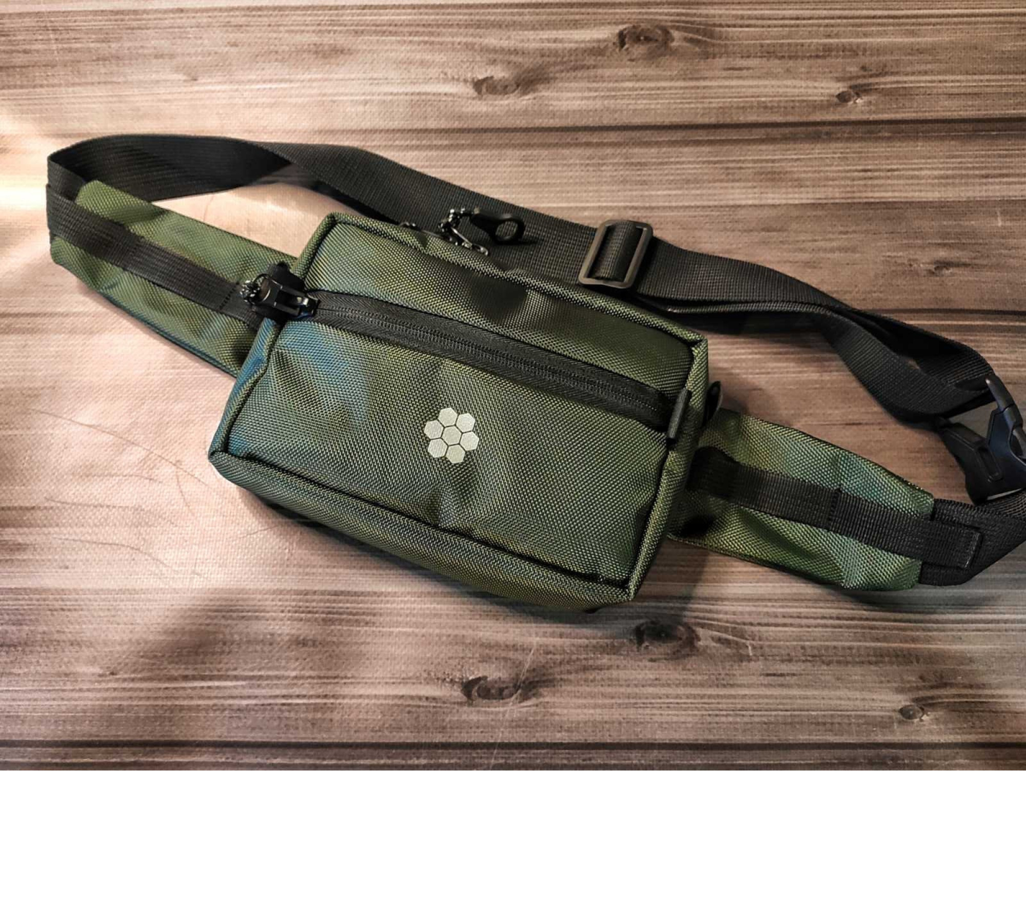 Women Cycling Gifts Small Fanny Pack custom Leopard Light and Minimalist Hip Pack, bum bag mens fanny pack Bicycle gifts belts bags.