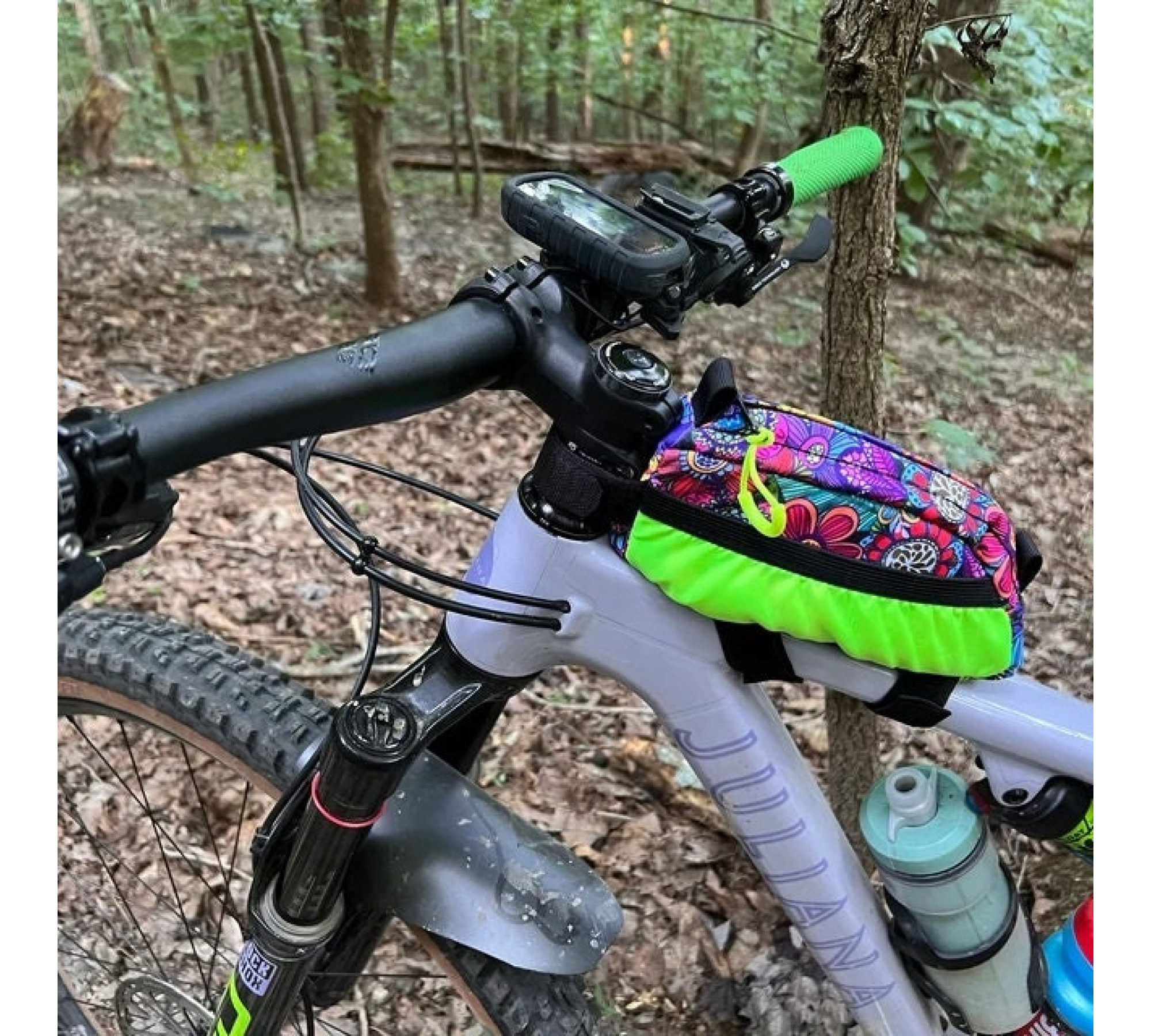 Cycling Bags. Bicycle gifts gear. Bike frame bag, Feed bag bike, Handlebar bike bag, gravel bag, bike accessories for women. Cycling gifts. Cycling Bags. Bicycle gifts gear. Bike frame bag, Feed bag bike, Handlebar bike bag, gravel bag, bike accessories for women. Cycling gifts.