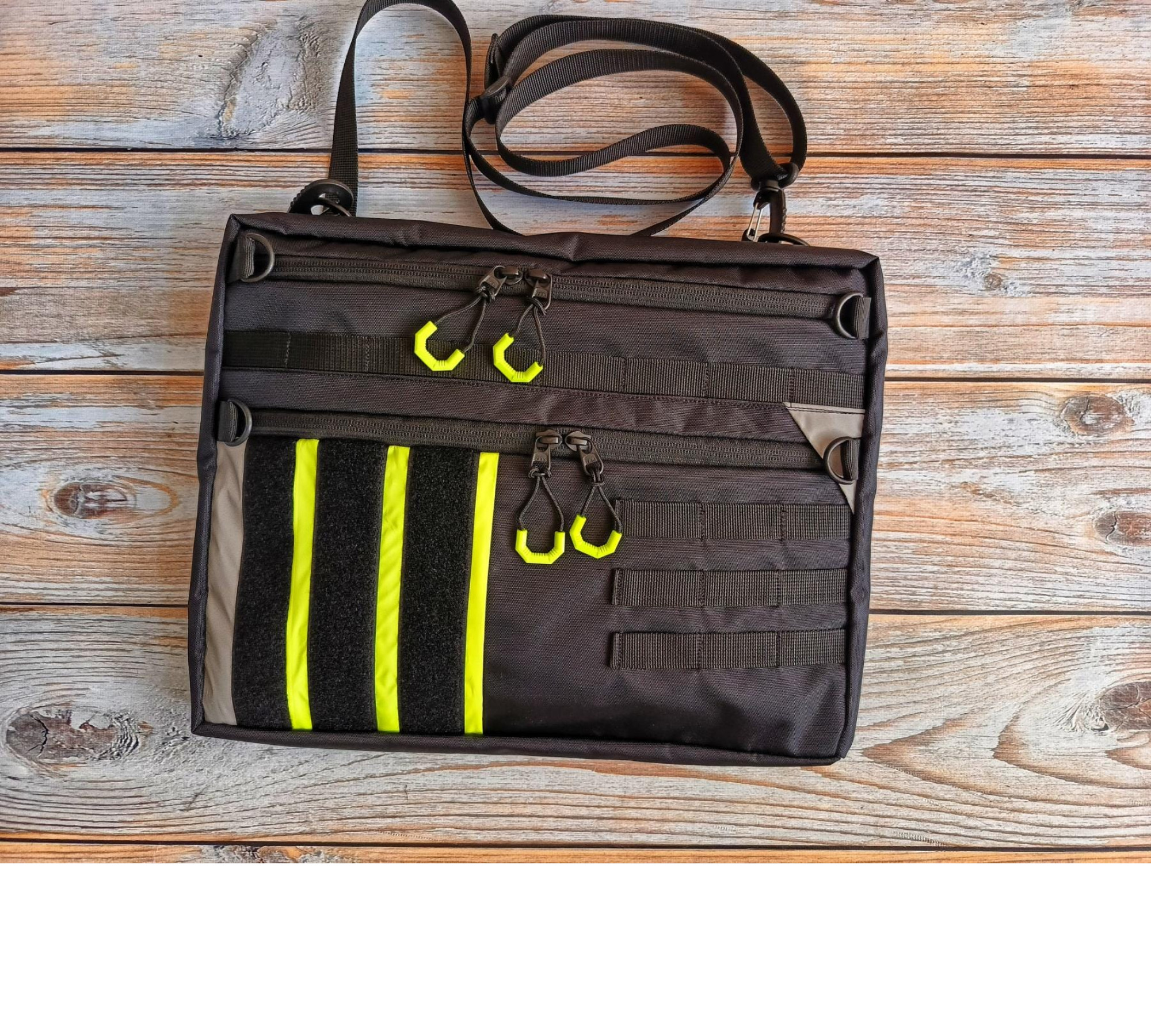 Bike bags urban Shoulder Bag Black  Bicycle Gear Gifts Trip Cycling, Reflective Bag Custom Design bike bag, sport bag messenger gear