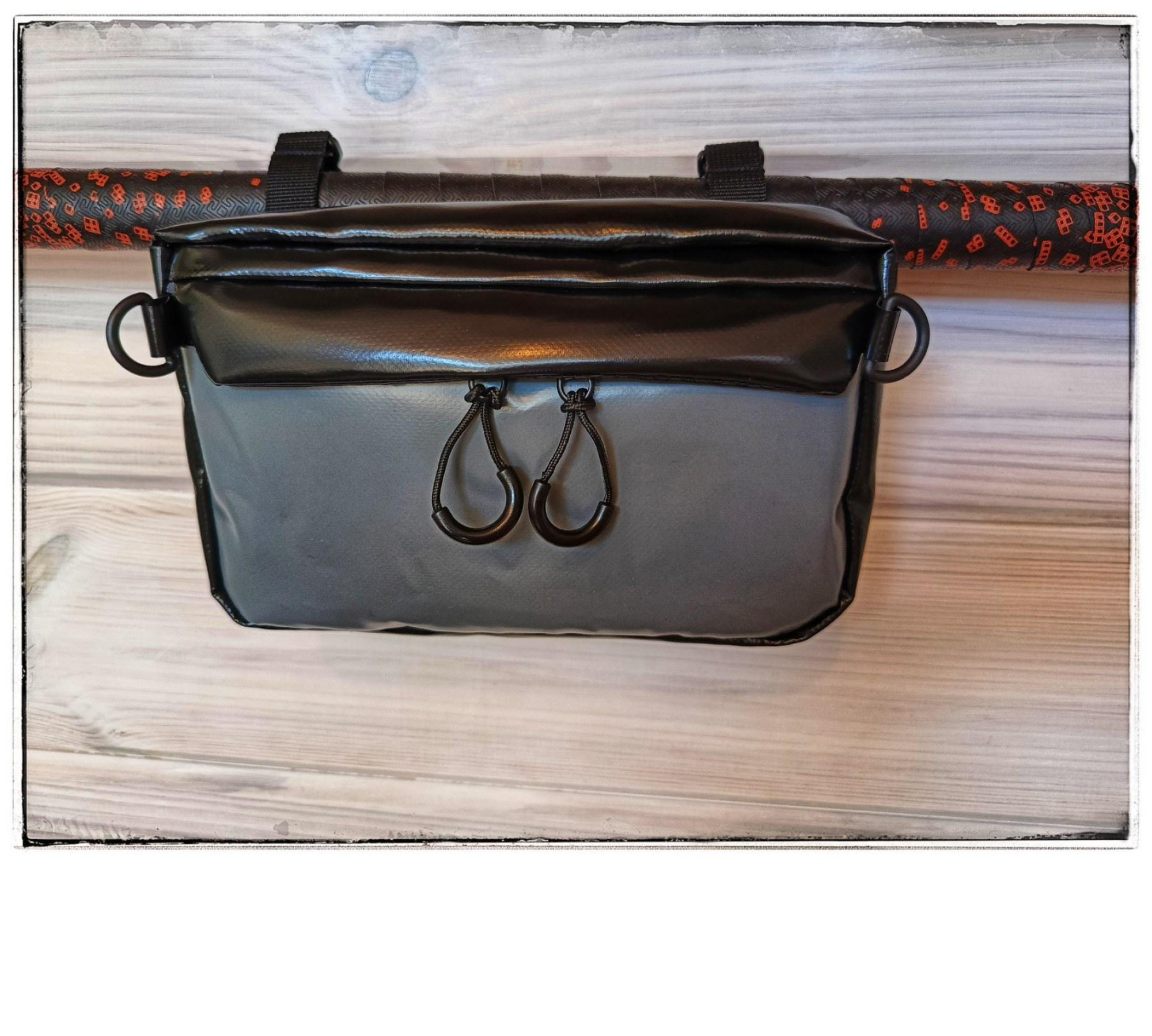 Waist bags Handlebars Waterproof Small Bag|Front Bags Gray Black Color There Is a Choice of colors. Bike Bag cyclists Waist bags Handlebars Waterproof Small Bag|Front Bags Gray Black Color There Is a Choice of colors. Bike Bag cyclists