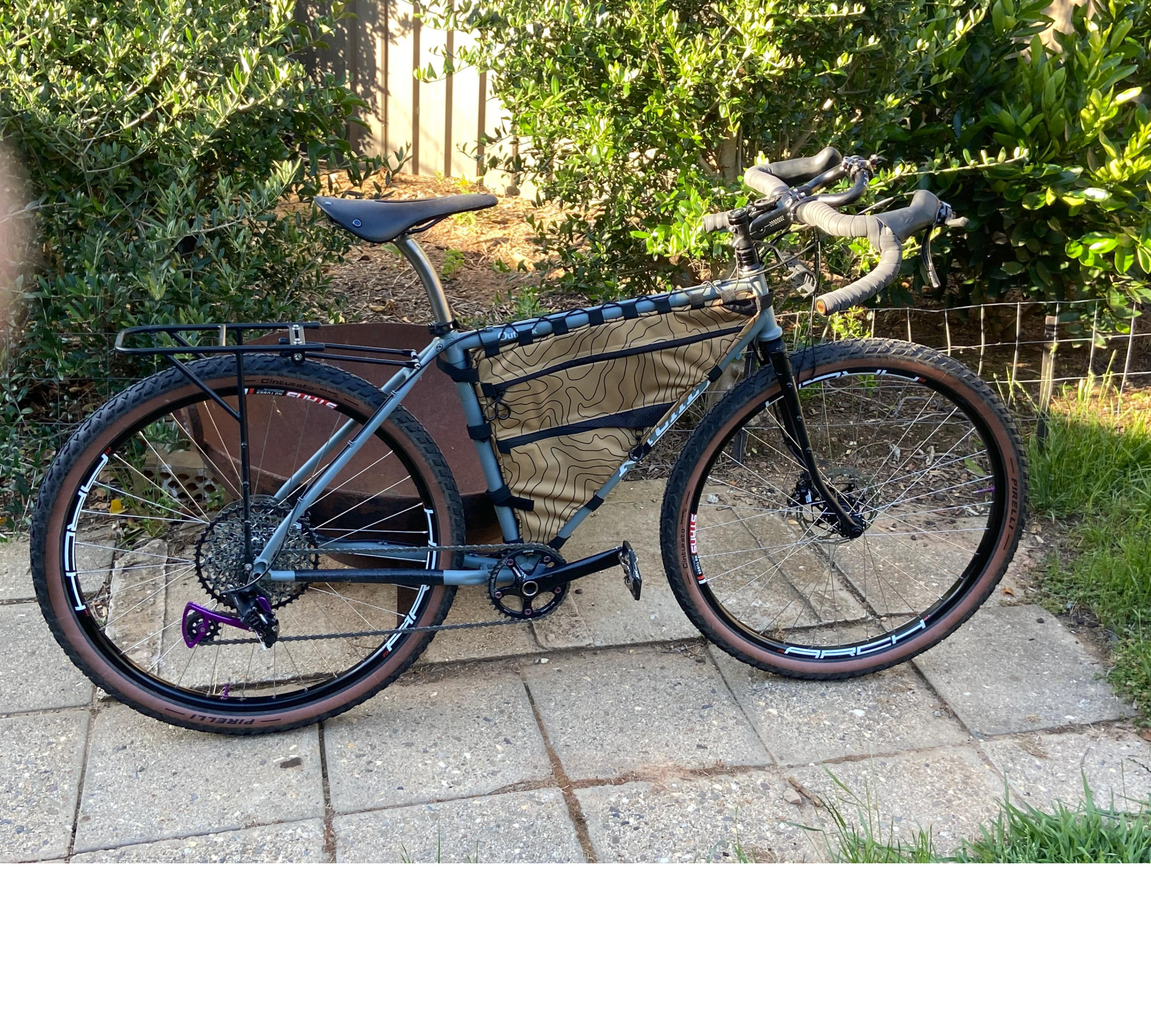 Frame bag bikepacking  Lesenok