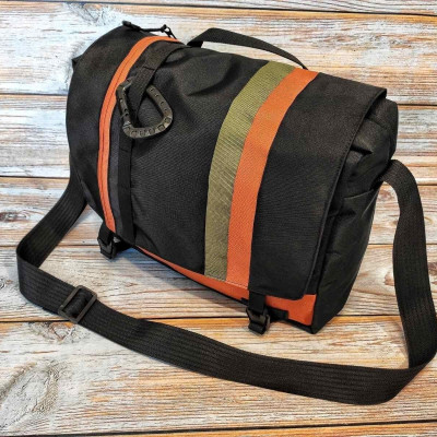 Messenger Bag Laptop bag gifts Book bag, Weekender bag women/men. Tote bag with pockets Crossbody bag Designer bag inch laptop travel gear Messenger Bag Laptop bag gifts Book bag, Weekender bag women/men. Tote bag with pockets Crossbody bag Designer bag inch laptop travel gear